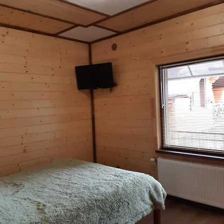 بيت خشبي U Bobra Skhidnytsia